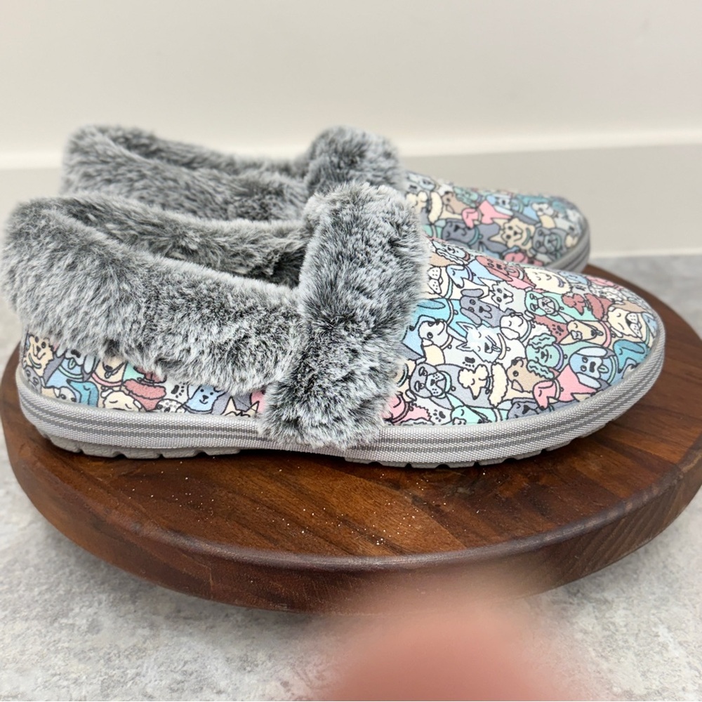 Skechers BOBS /Women's Too Cozy - Pooch Parade Slippers Sz 6